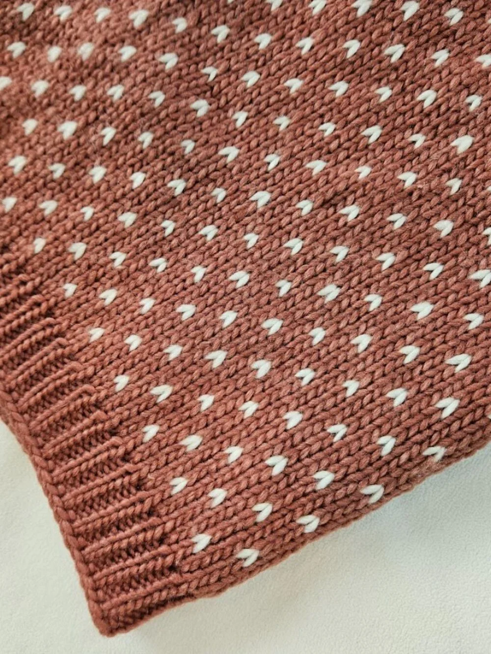 LC Lauren Conrad Pink Cowl Neck Wrap Scarf Chunky Knit Heart Neck New Tags White